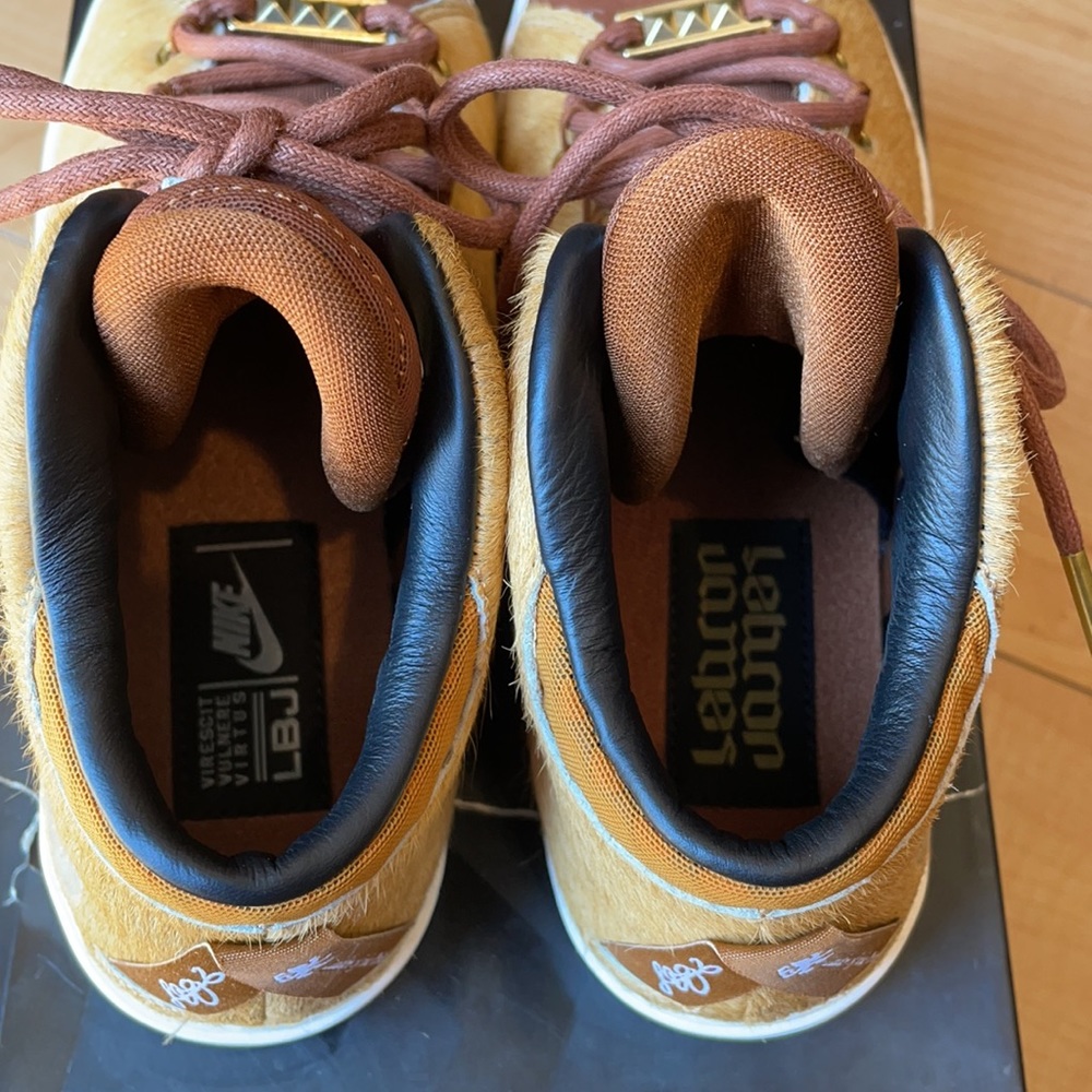 Nike LeBron 12 NSW Lifestyle “Lion’s Mane” - Picture 6 of 7